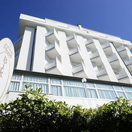 Hotel Bikini 리미니 외부 사진