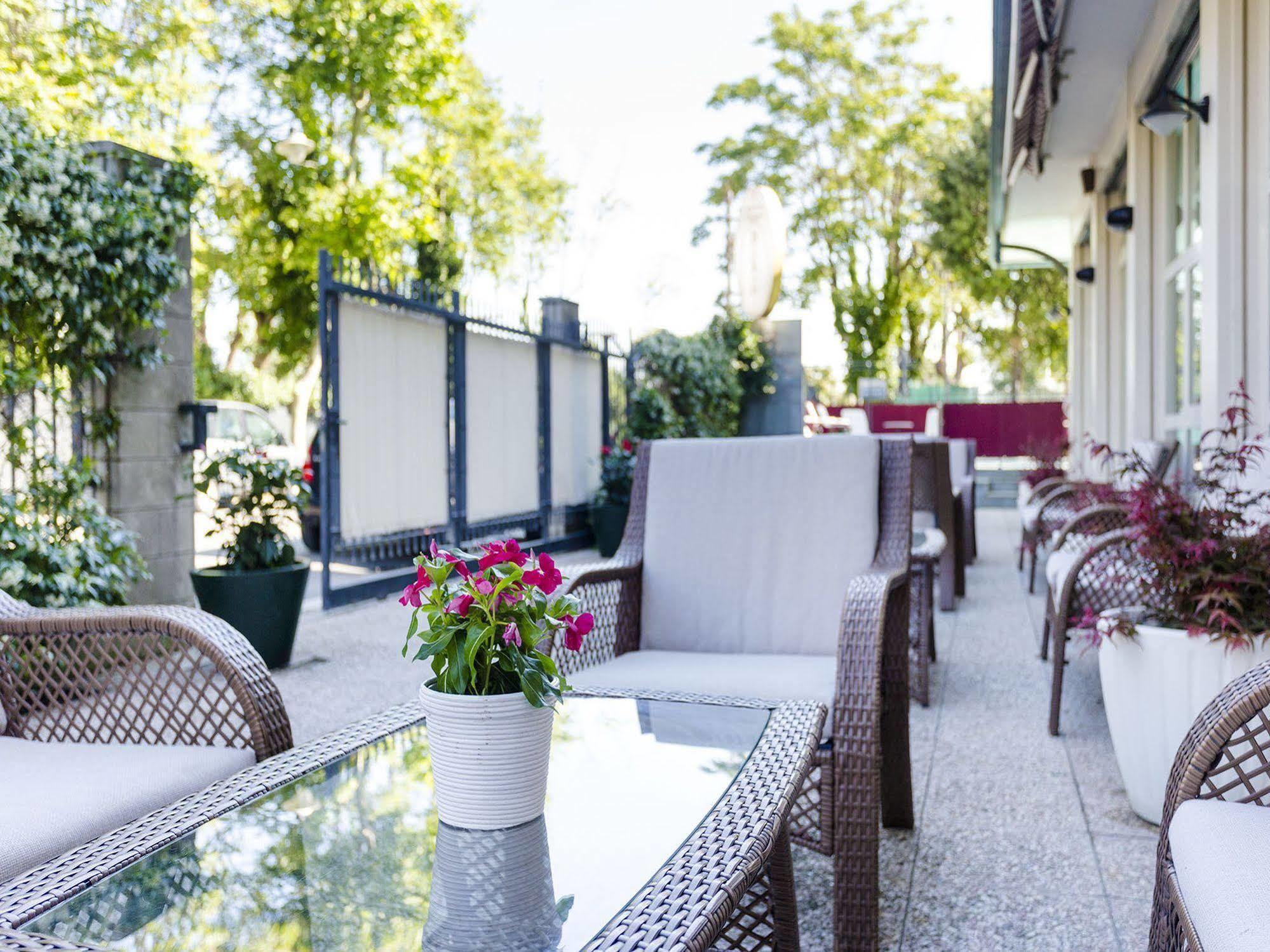 Hotel Bikini 리미니 외부 사진